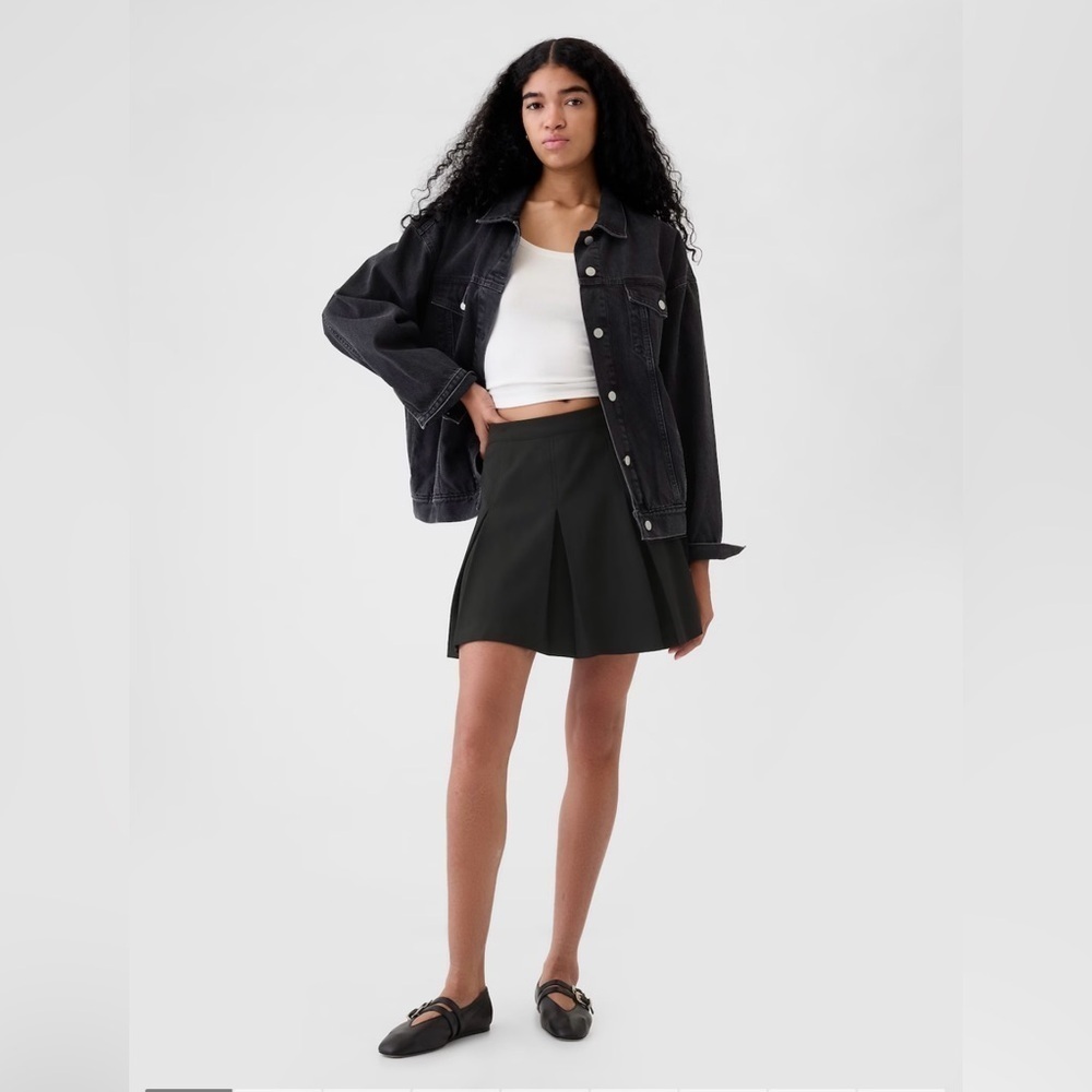Y2k grunge romantic schoolgirl feminine Gap small pleated mini skirt pockets